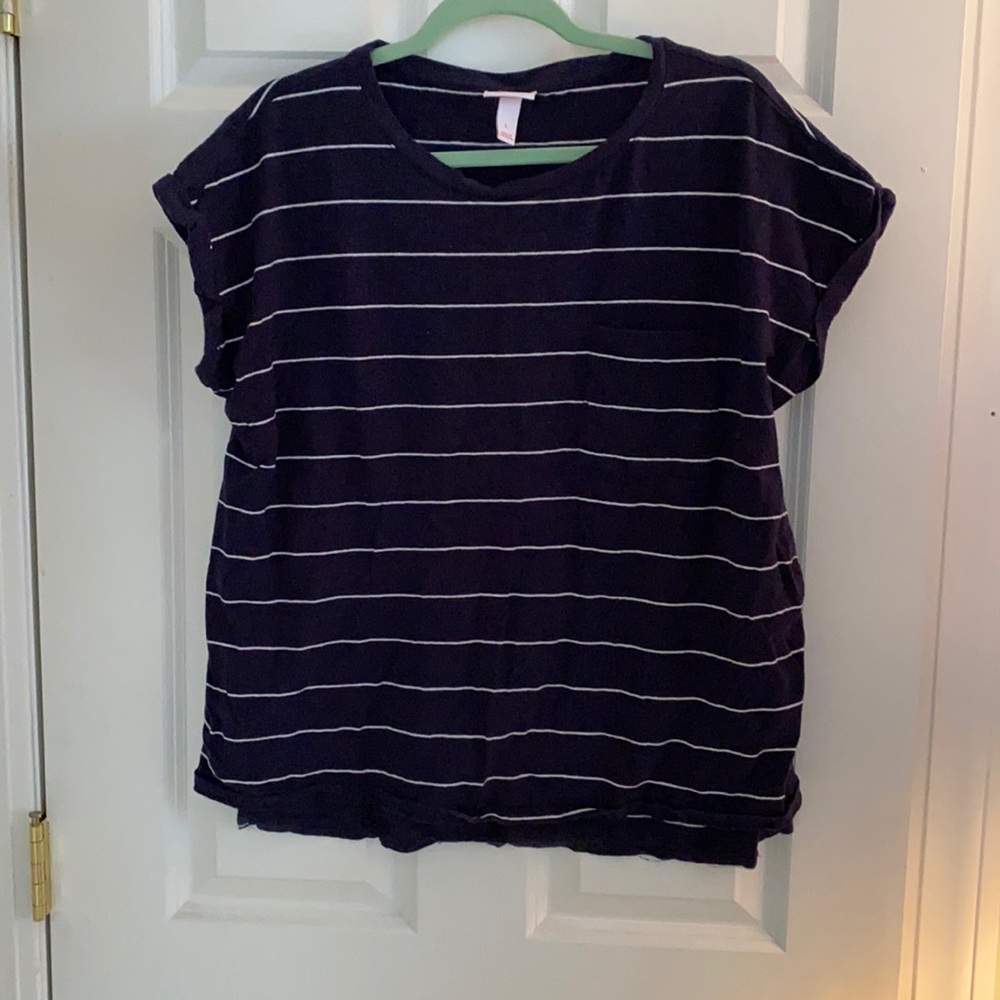 Isabel maternity pocket tshirt
